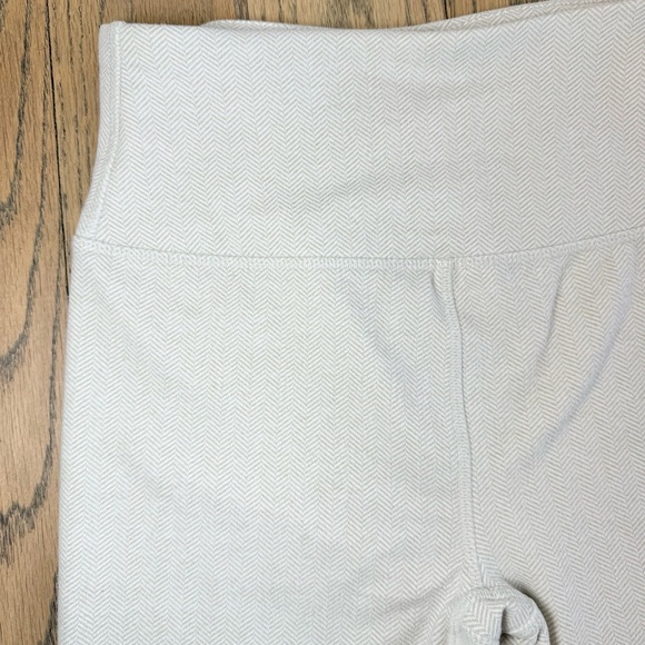 Kyodan Women’s Meadow Zig-Zag Warm Leggings Size Small - Picture 7 of 14